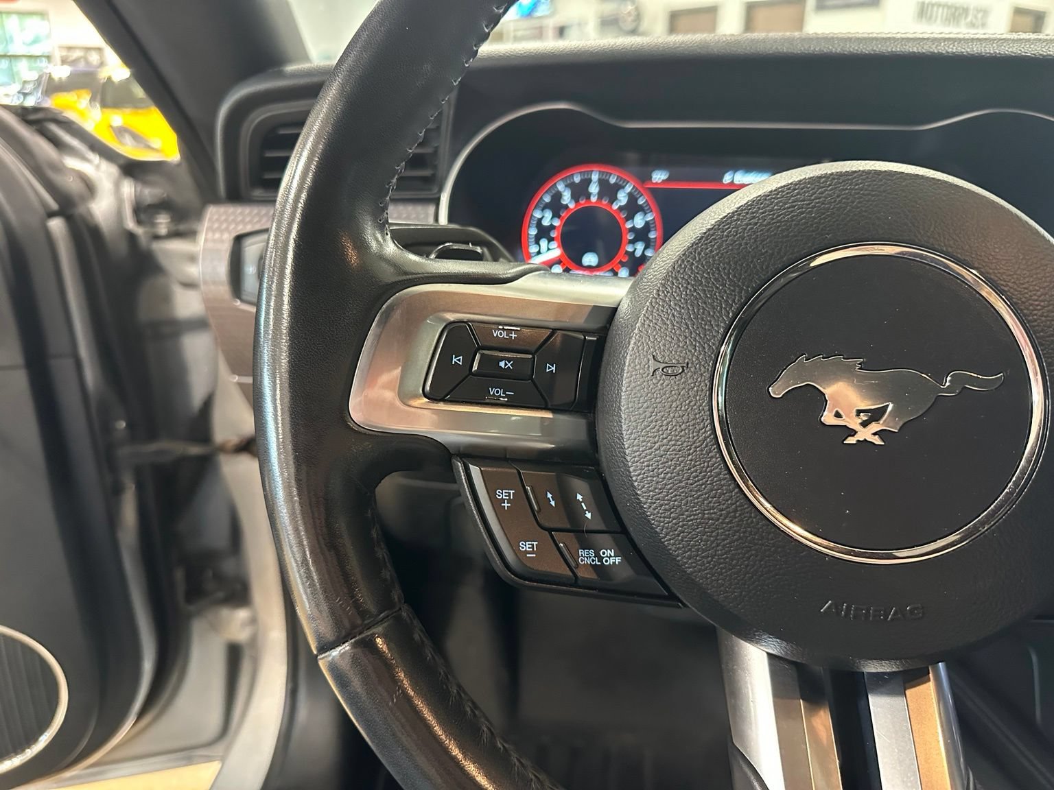Used 2020 Ford Mustang GT Premium w/ GT Performance Package RWD image 19