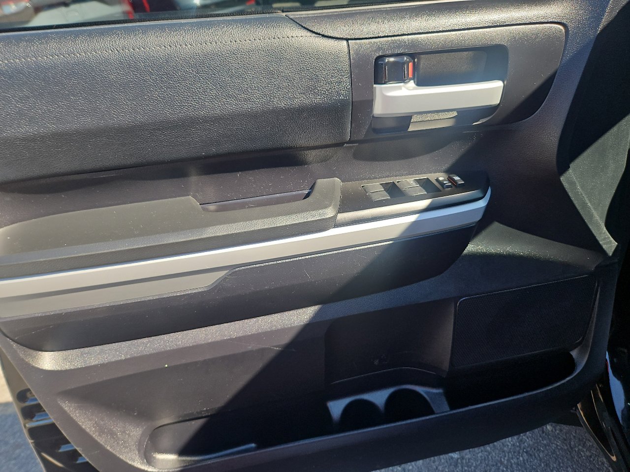 Used 2020 Toyota Tundra SR5 image 16