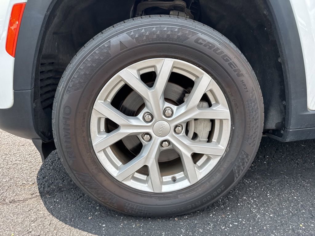 Used 2023 Jeep Grand Cherokee Limited image 18