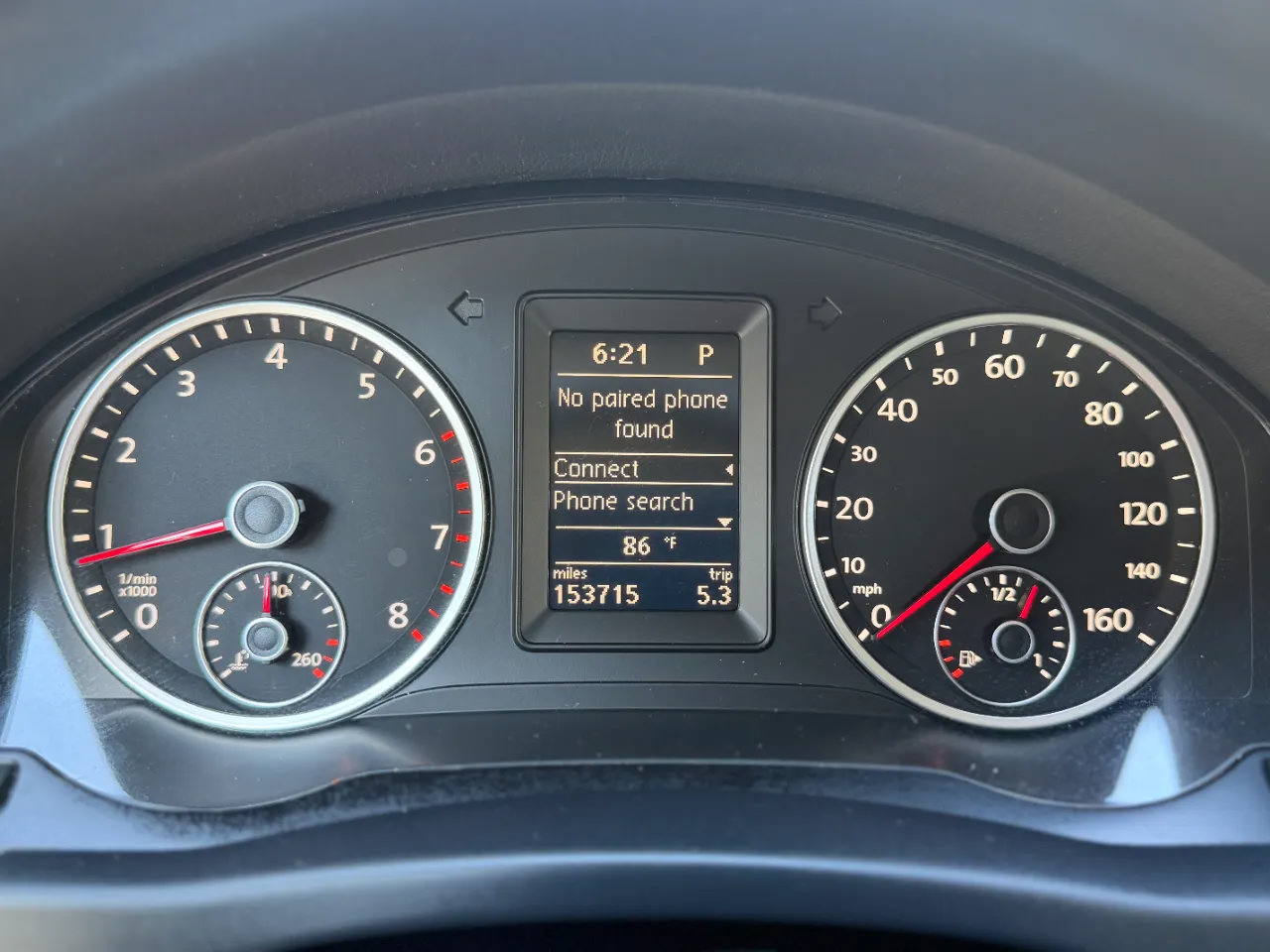 Used 2012 Volkswagen Tiguan LE FWD image 43