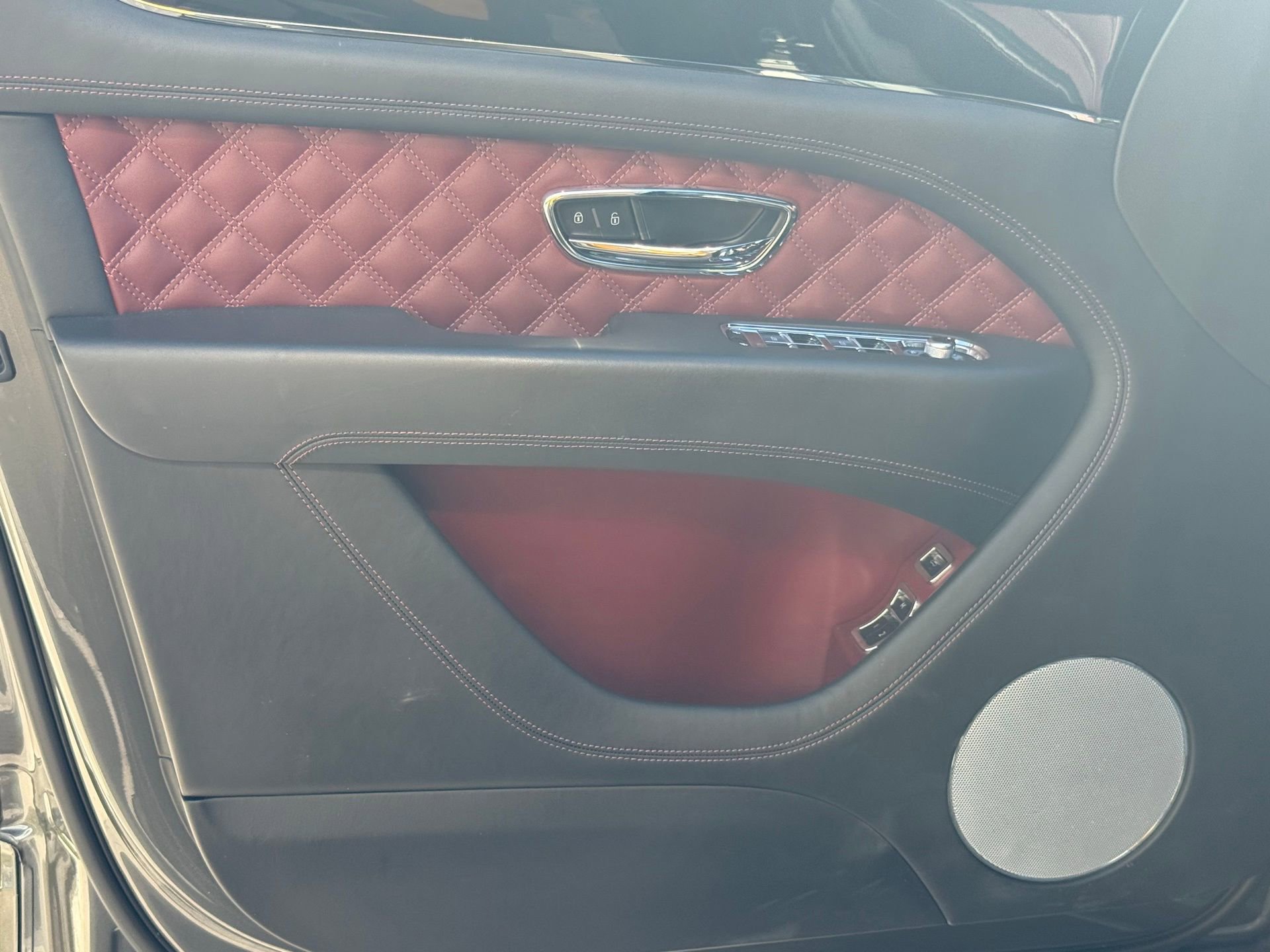 Certified 2021 Bentley Bentayga Speed image 21