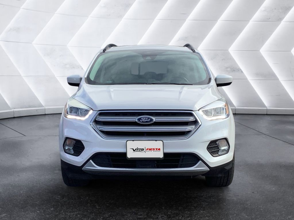 Used 2019 Ford Escape SEL image 2