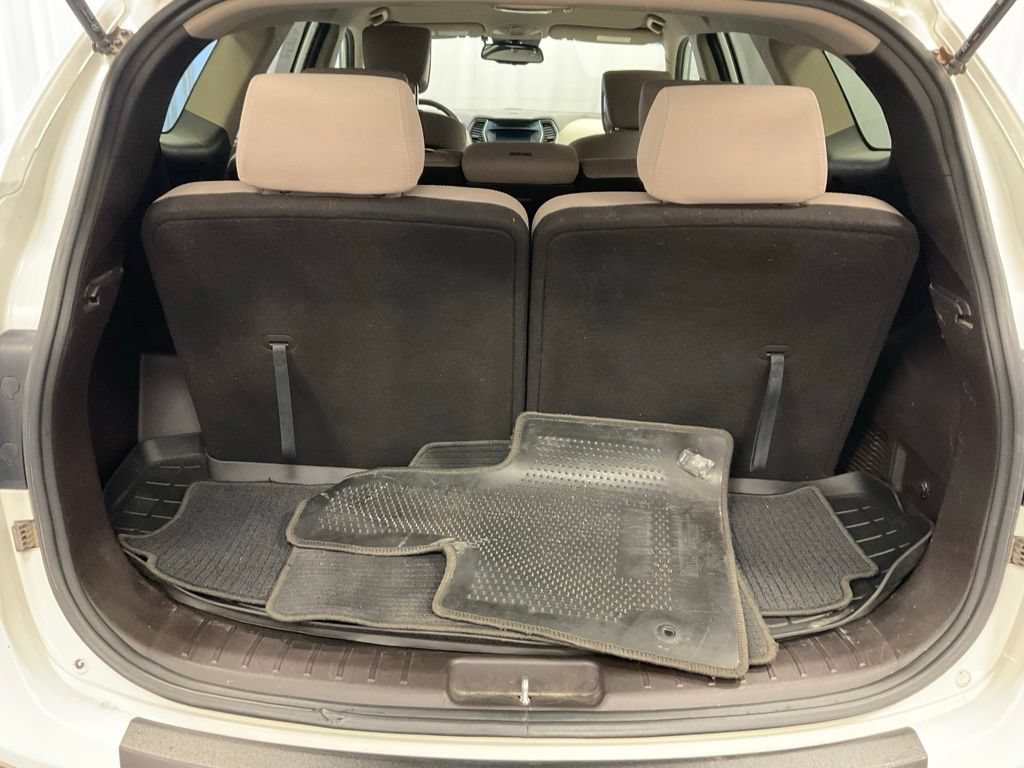 Used 2019 Hyundai Santa Fe XL SE FWD image 9