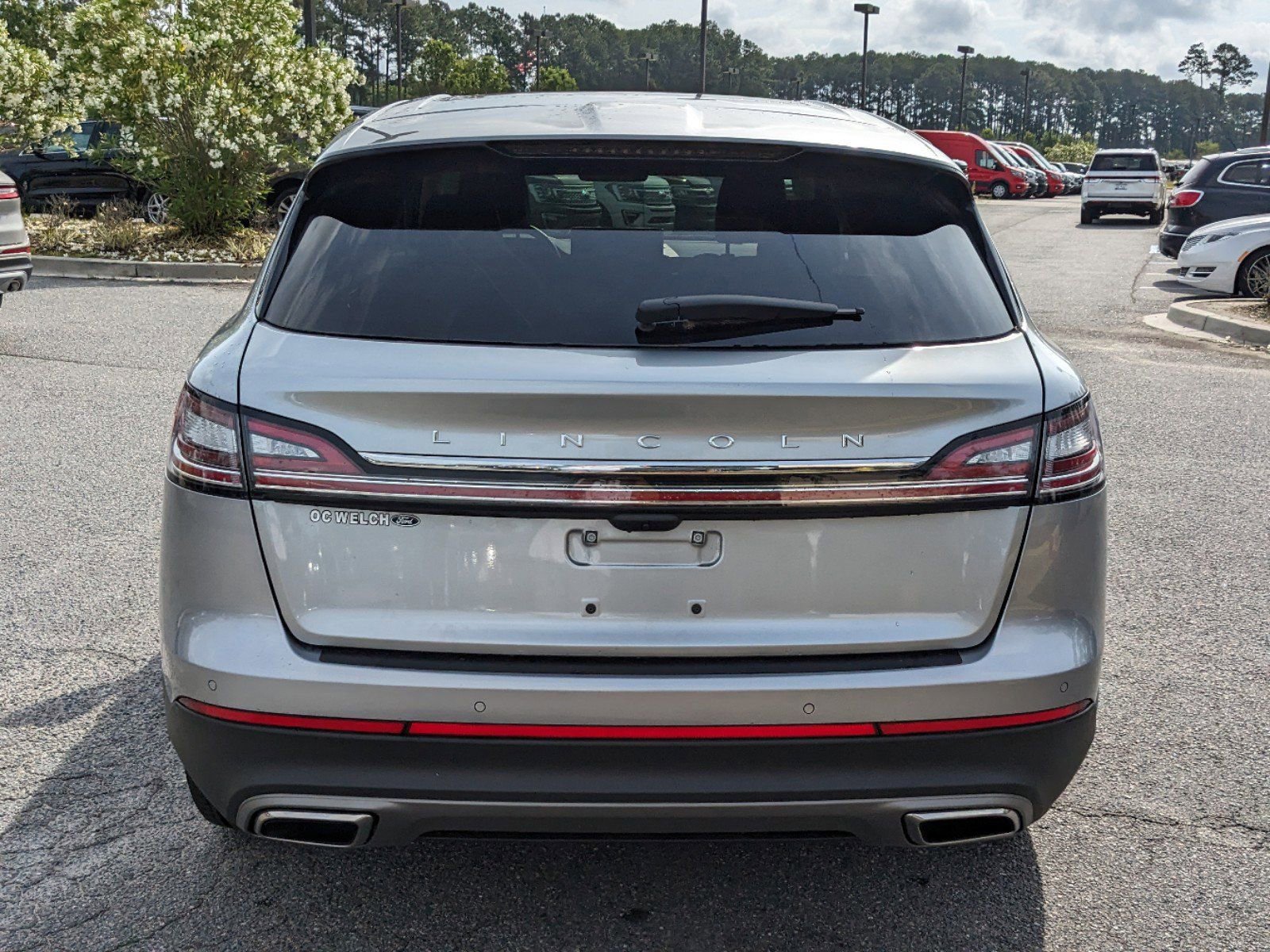 Certified 2023 Lincoln Nautilus Reserve w/ Equipment Group 201A image 6