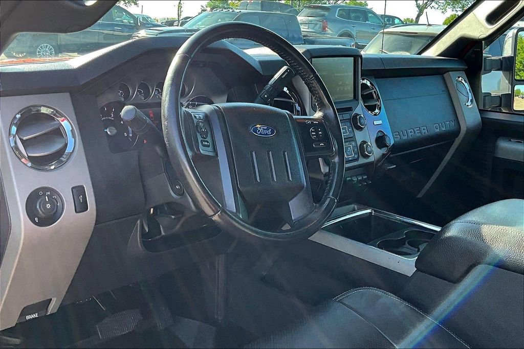 Used 2016 Ford F250 Lariat w/ Lariat Ultimate Package image 11