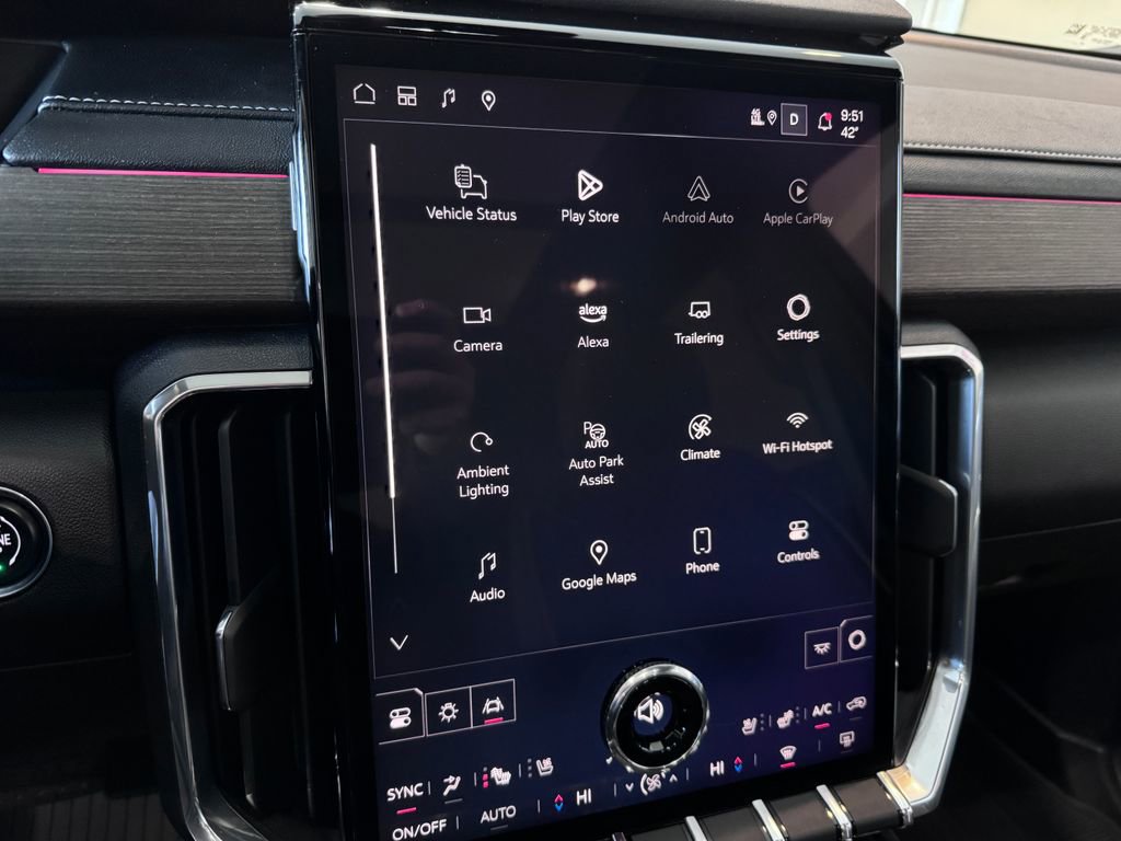 Certified 2024 GMC Acadia Denali w/ Super Cruise Package image 19