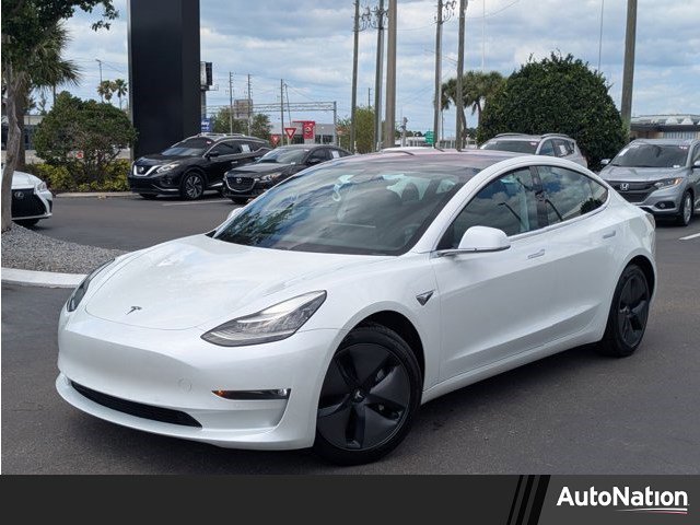 Used 2019 Tesla Model 3 Mid Range image 1