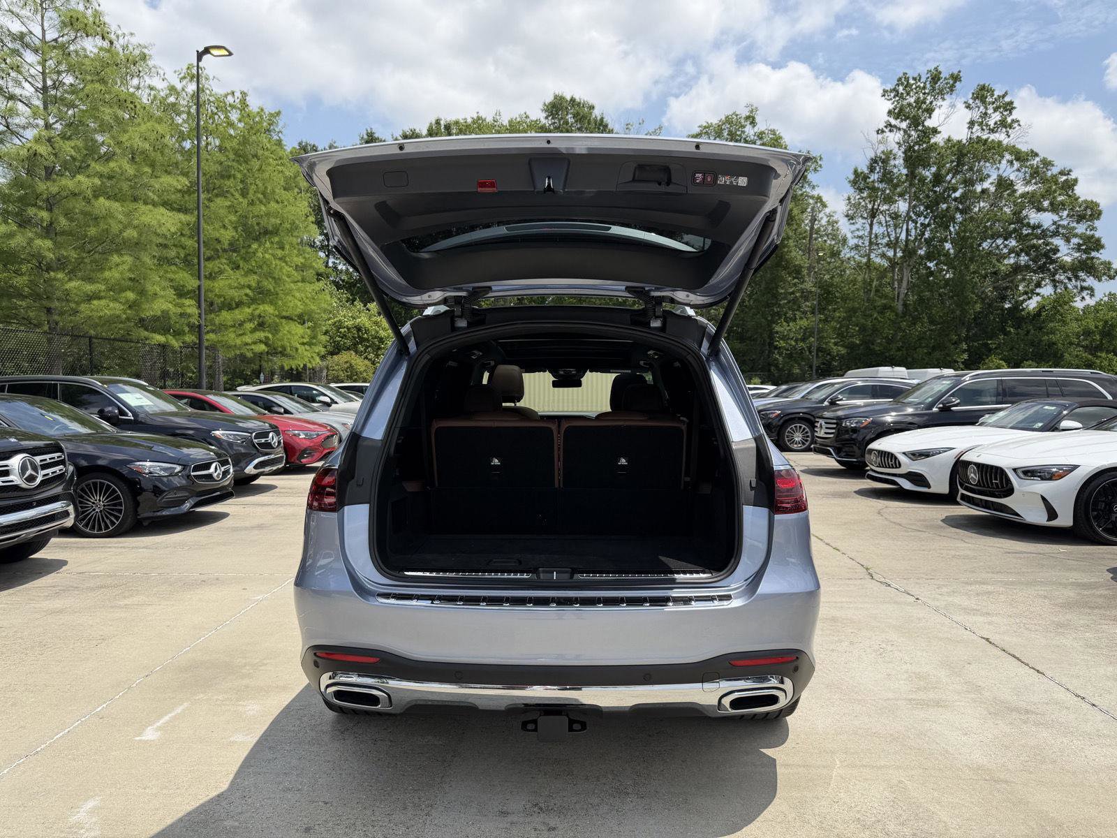 Certified 2025 Mercedes-Benz GLS 450 4MATIC image 23