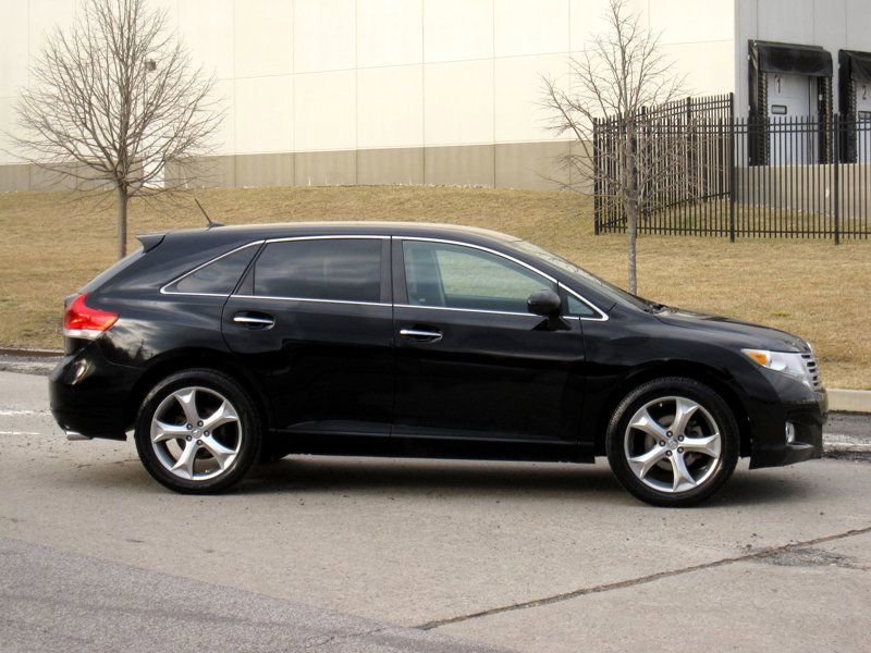 Used 2012 Toyota Venza XLE AWD/4WD image 6