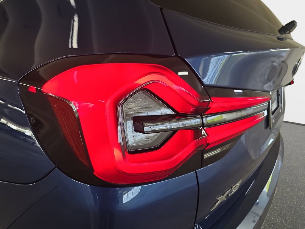 Certified 2024 BMW X3 sDrive30i w/ Premium Package RWD image 33