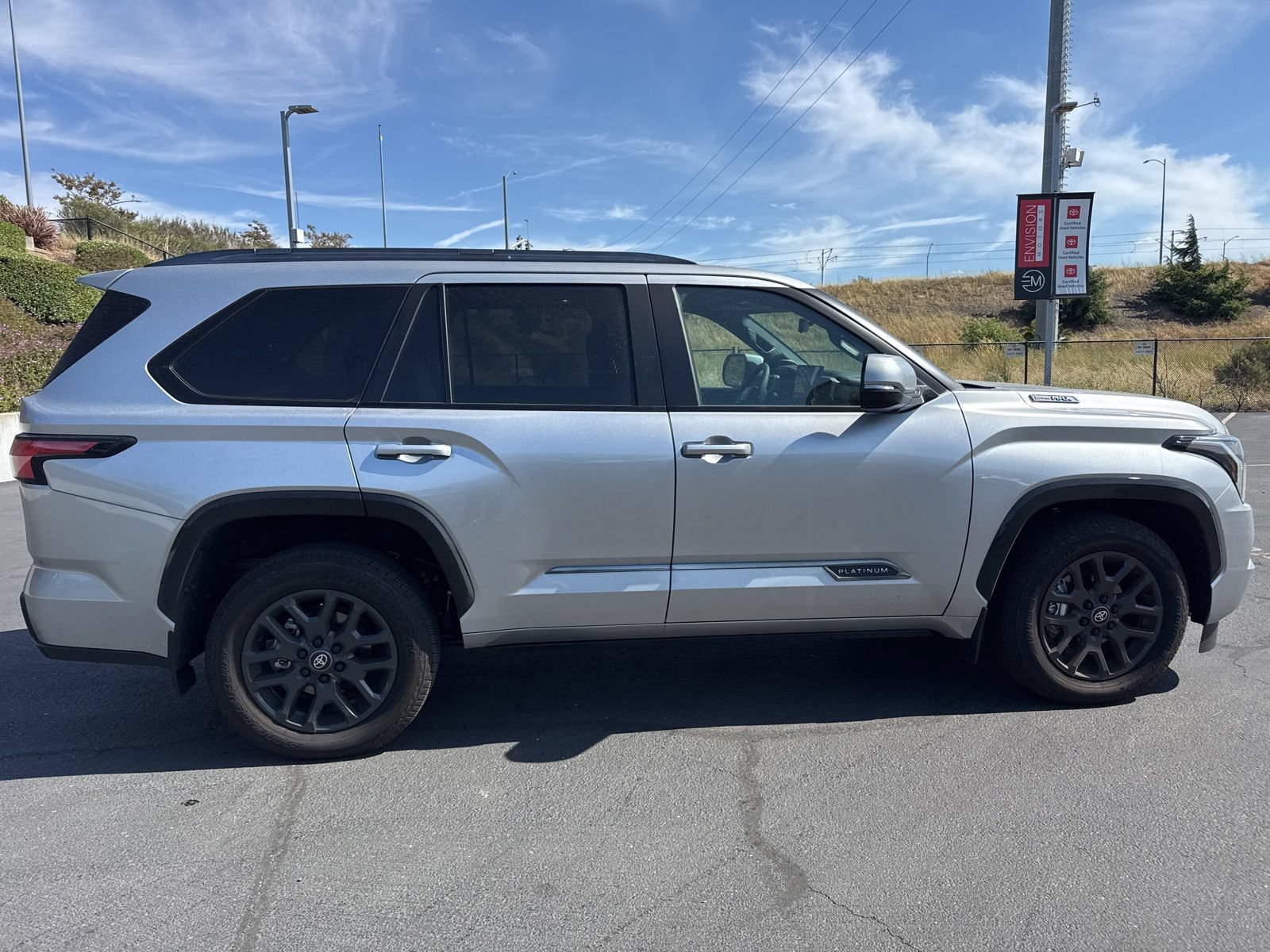 Certified 2026 Toyota Sequoia Platinum w/ Tow Technology Package AWD/4WD image 7