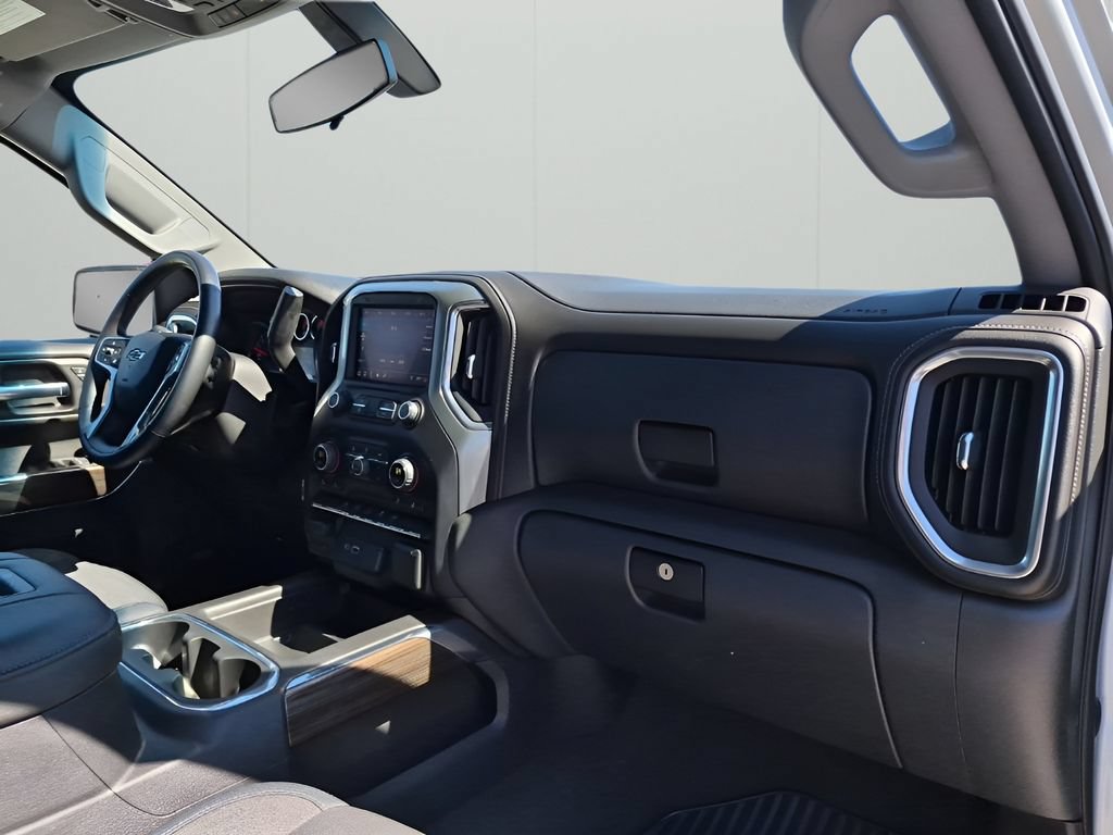 Used 2019 Chevrolet Silverado 1500 RST w/ All-Star Edition RWD image 17