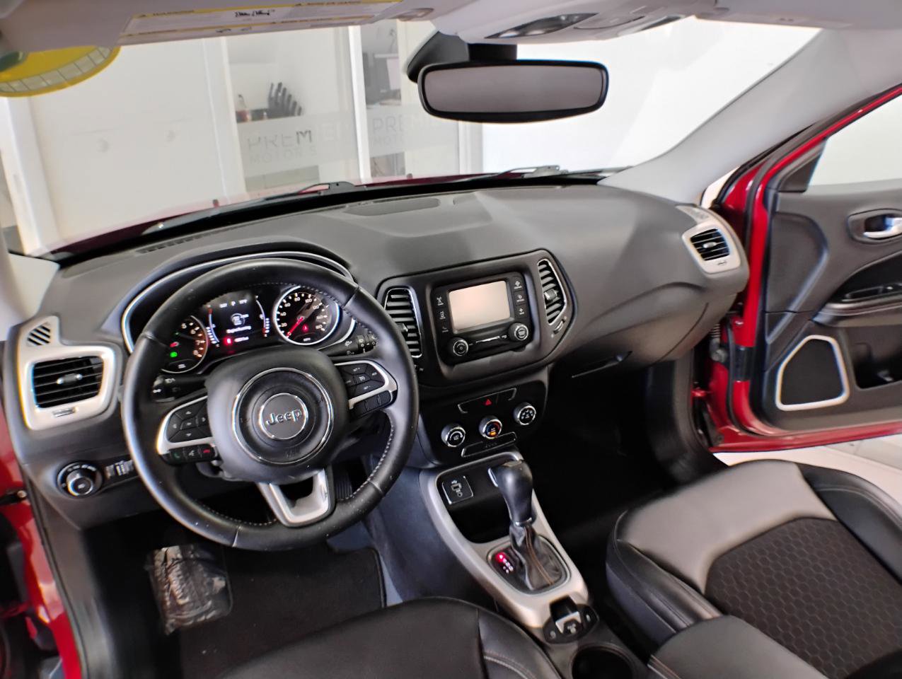 Used 2018 Jeep Compass Latitude image 75