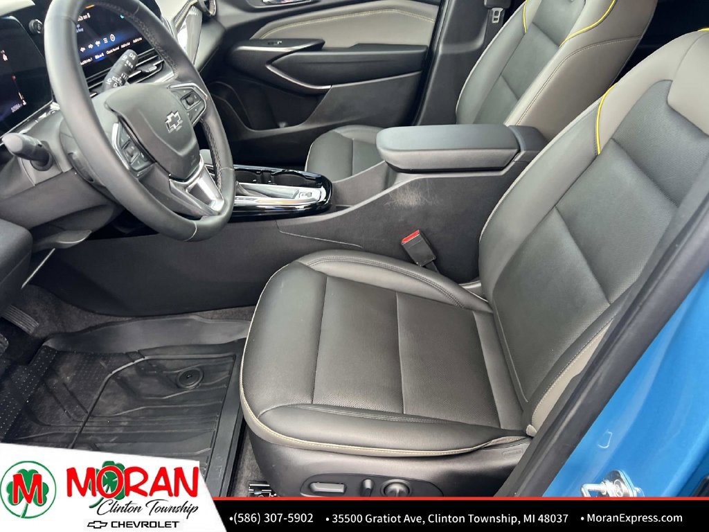 Certified 2025 Chevrolet Trax ACTIV w/ Driver Confidence Package FWD image 17