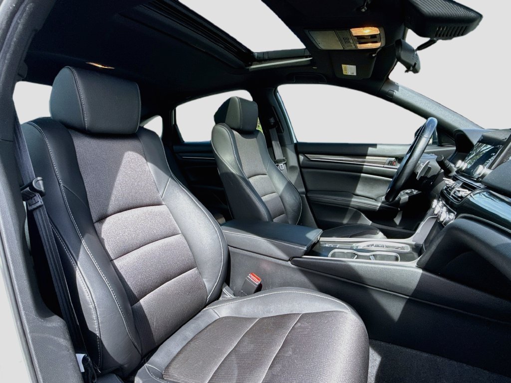 Used 2020 Honda Accord Sport image 35