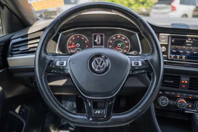 Used 2019 Volkswagen Jetta R-Line w/ R-Line Cold Weather Package FWD image 28