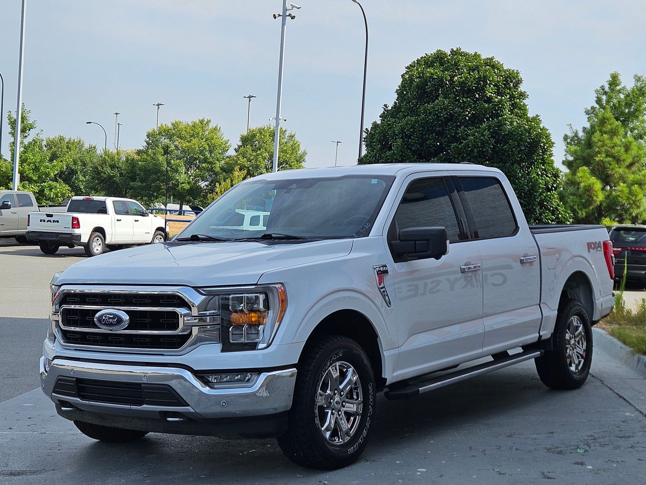 Used 2021 Ford F150 XLT w/ Equipment Group 302A High AWD/4WD image 3