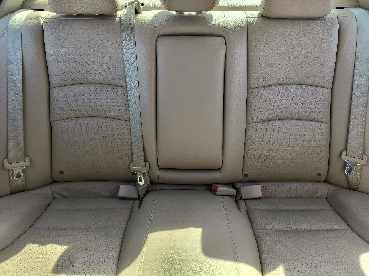 Used 2014 Honda Accord EX-L image 25