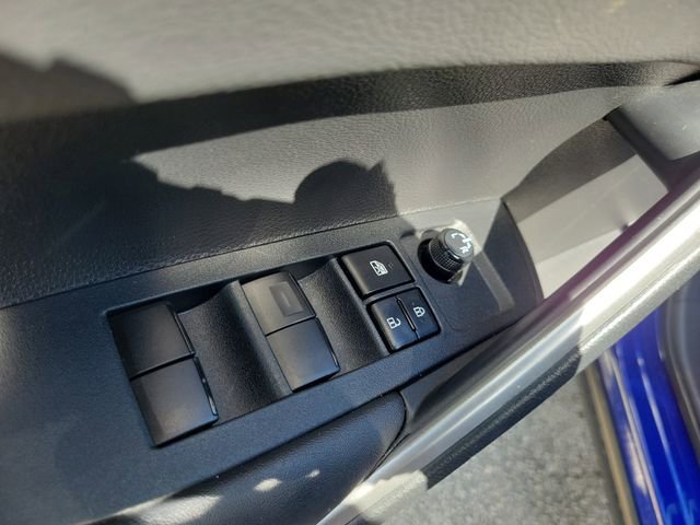 Used 2023 Toyota Corolla Cross XSE w/ Convenience Package image 13