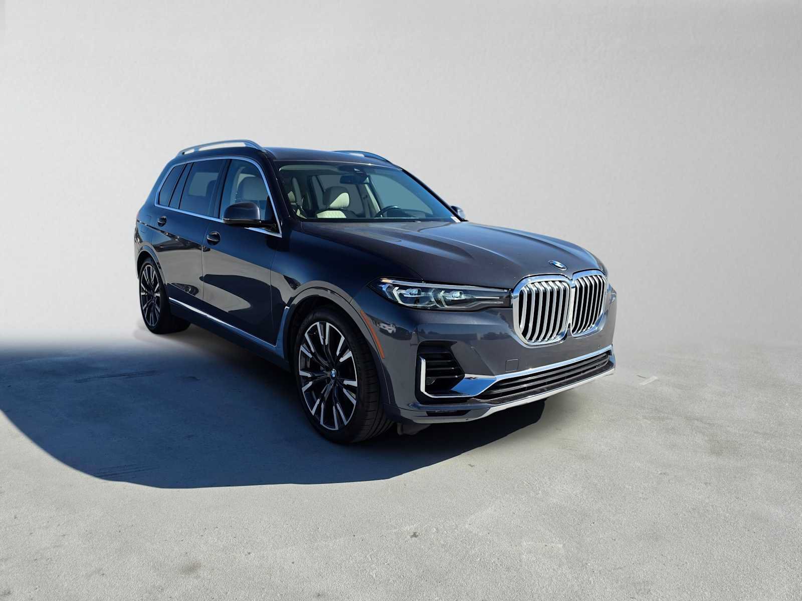 Used 2020 BMW X7 xDrive40i w/ Premium Package AWD/4WD image 7