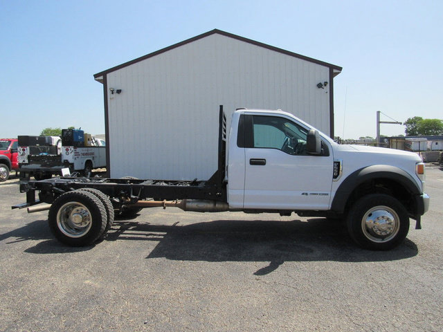 Used 2021 Ford F550 2WD Regular Cab Super Duty image 2