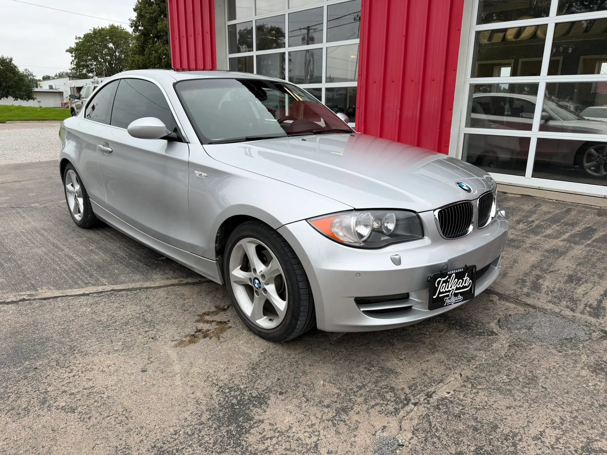 Used 2009 BMW 128i Coupe RWD image 2