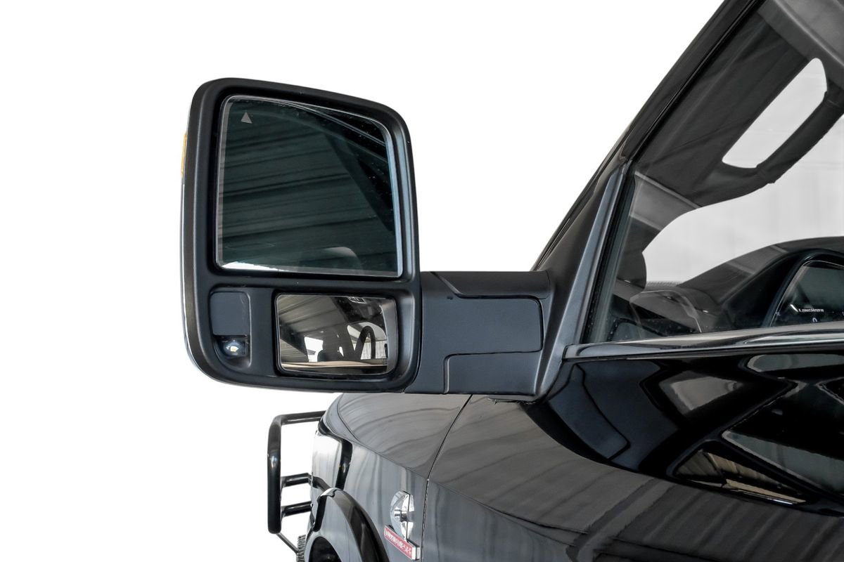 Used 2024 RAM 2500 Limited image 40