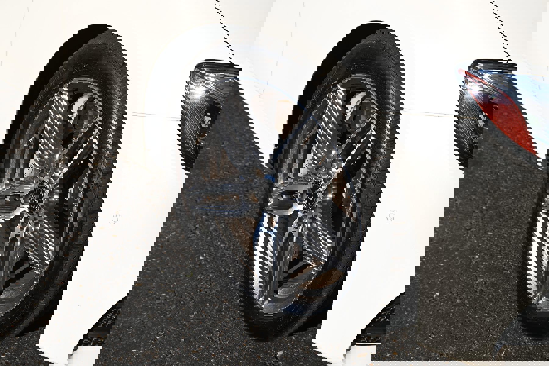 Used 2018 Mercedes-Benz E 300 image 9