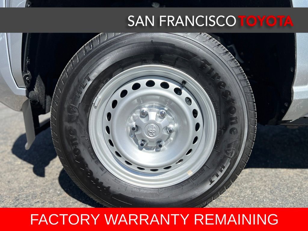 Used 2025 Toyota Tacoma SR image 9