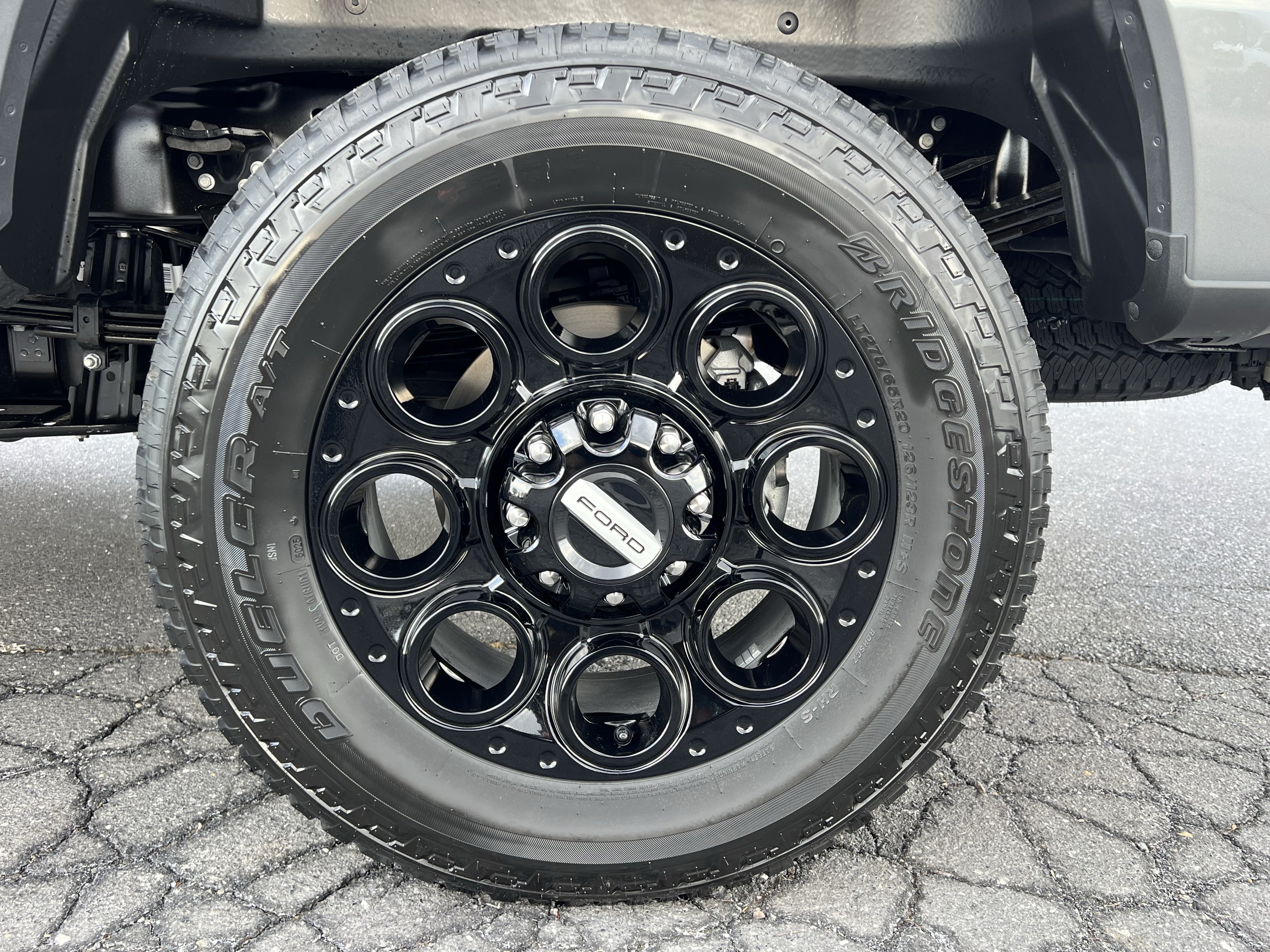 New 2026 Ford F350 XLT w/ XLT Premium Package AWD/4WD image 14