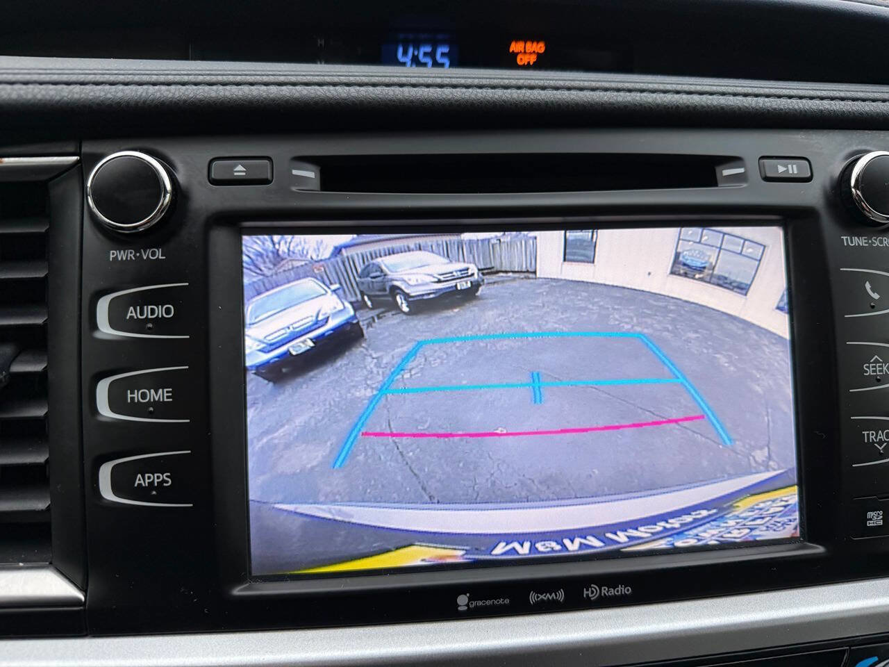 Used 2016 Toyota Highlander XLE AWD/4WD image 17