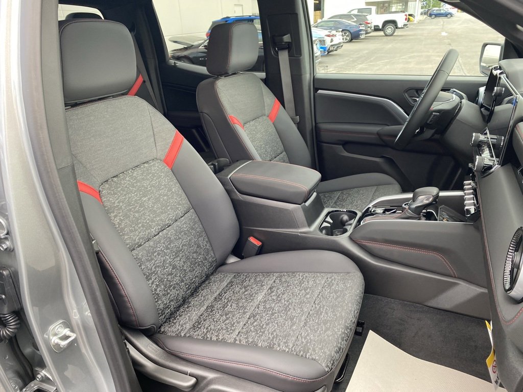 New 2025 Chevrolet Colorado Z71 image 22