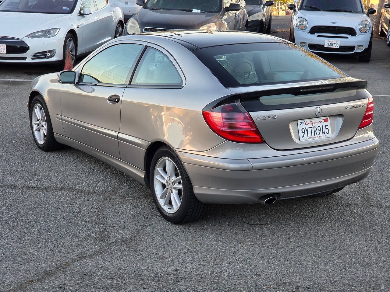 Used 2003 Mercedes-Benz C 230 Coupe image 11