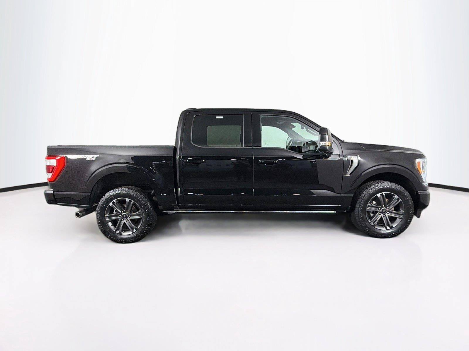 Used 2023 Ford F150 Lariat w/ Equipment Group 502A High AWD/4WD image 12