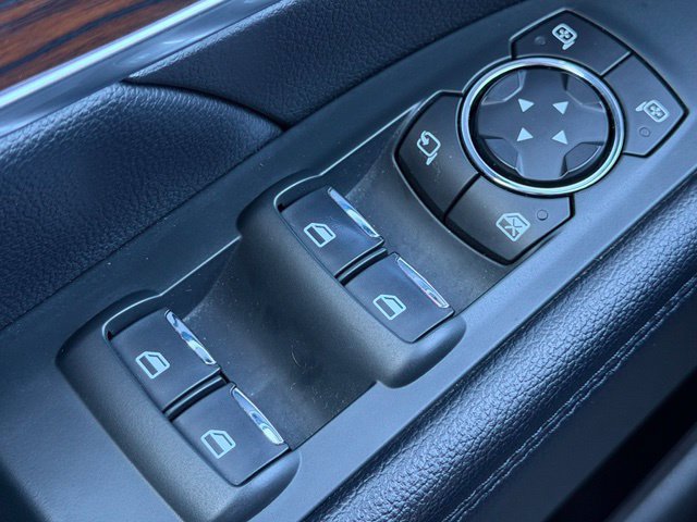 Used 2018 Ford Explorer Limited w/ Equipment Group 301A AWD/4WD image 20