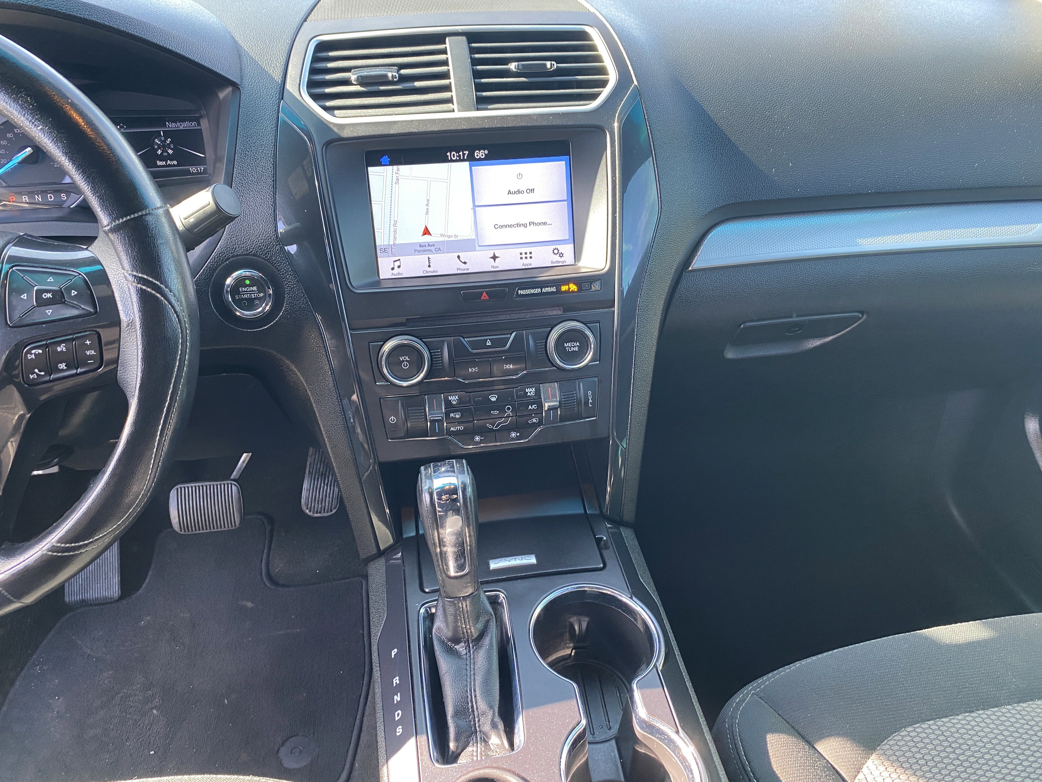 Used 2017 Ford Explorer XLT w/ Equipment Group 201A image 14