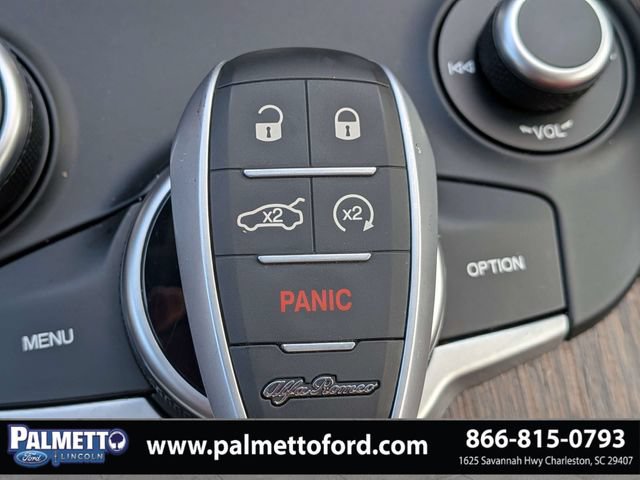 Used 2019 Alfa Romeo Giulia Ti w/ Quick Order Package 22X Lusso AWD/4WD image 30