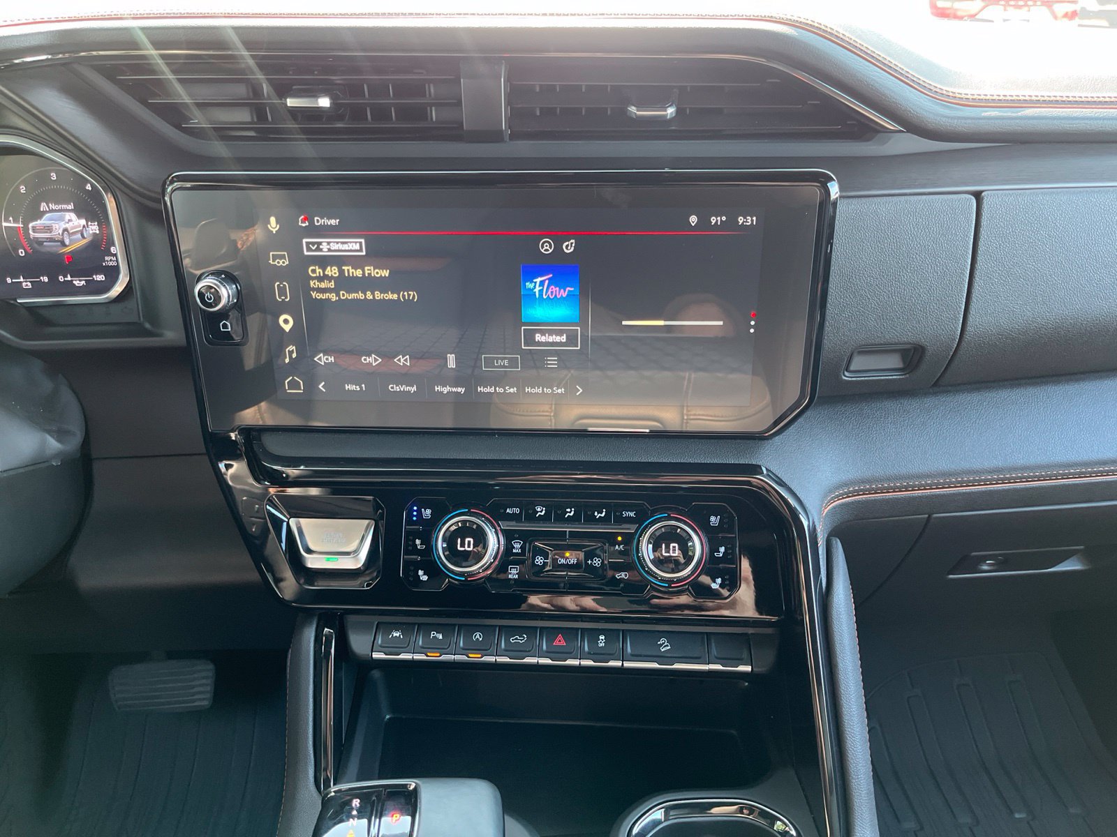 Certified 2026 GMC Sierra 1500 AT4 w/ AT4 Premium Package AWD/4WD image 10