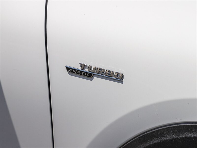 Used 2021 Mercedes-Benz GLA 35 AMG 4MATIC image 12