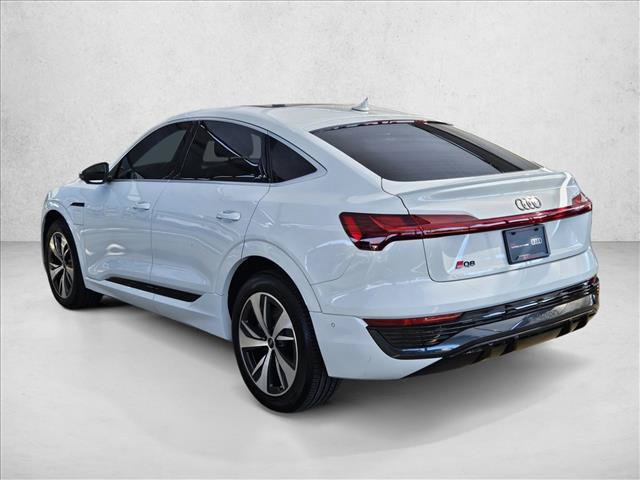 Certified 2024 Audi Q8 e-tron Premium Plus AWD/4WD image 7
