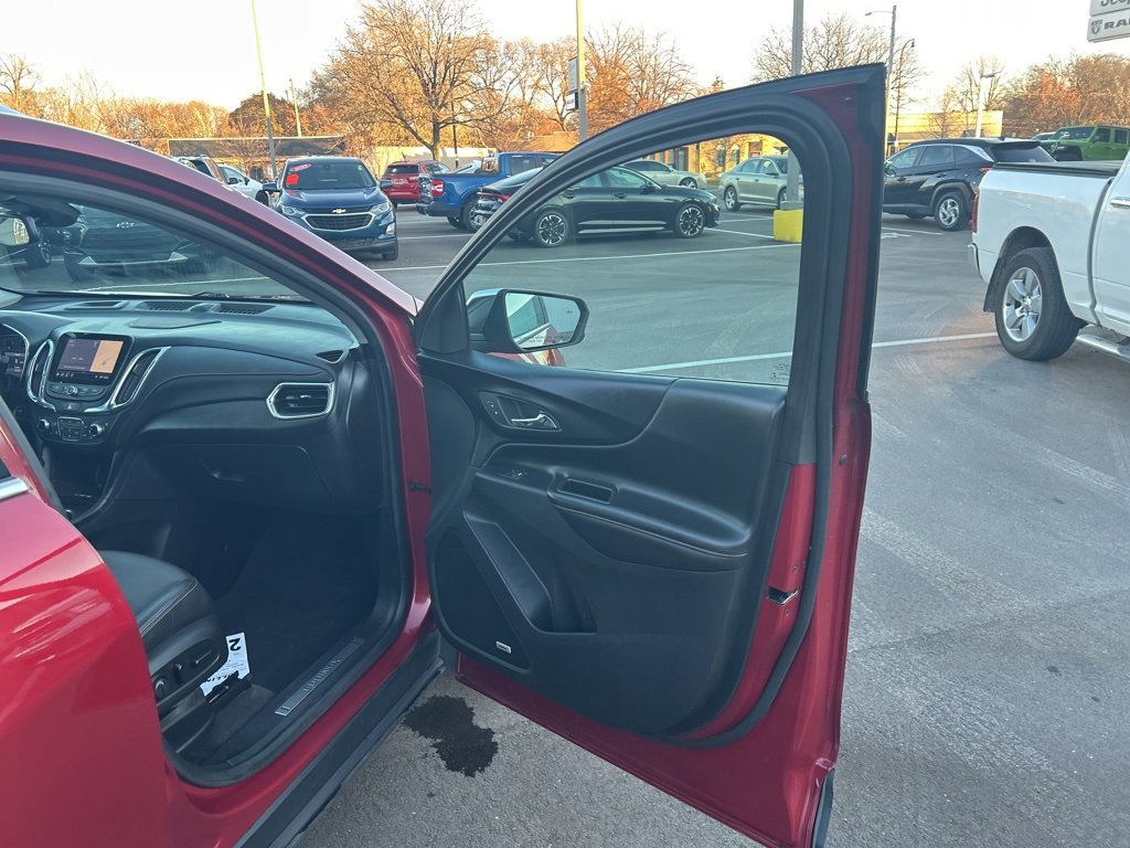 Used 2019 Chevrolet Equinox Premier image 17