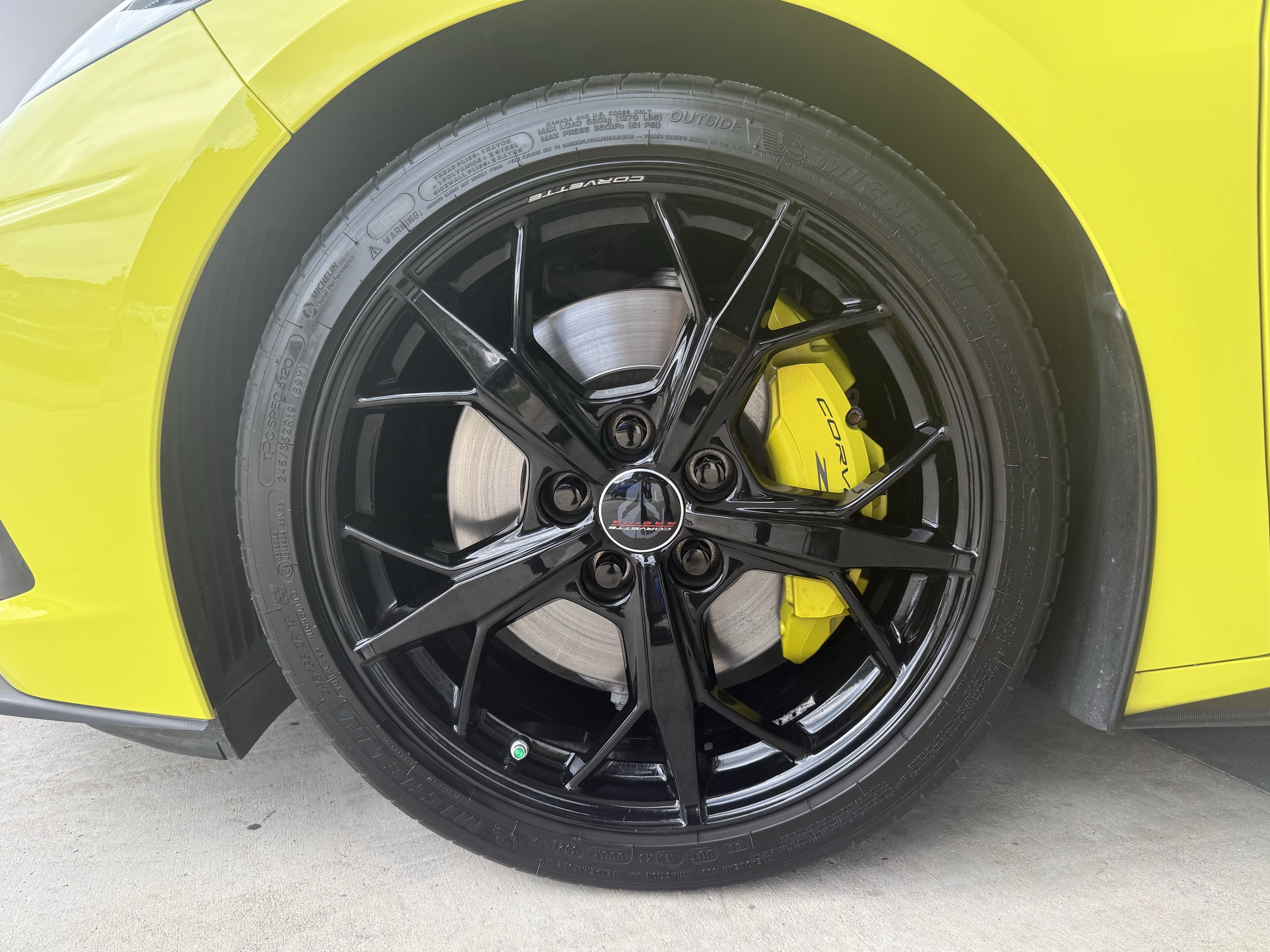 Used 2022 Chevrolet Corvette Stingray Premium Conv RWD image 12