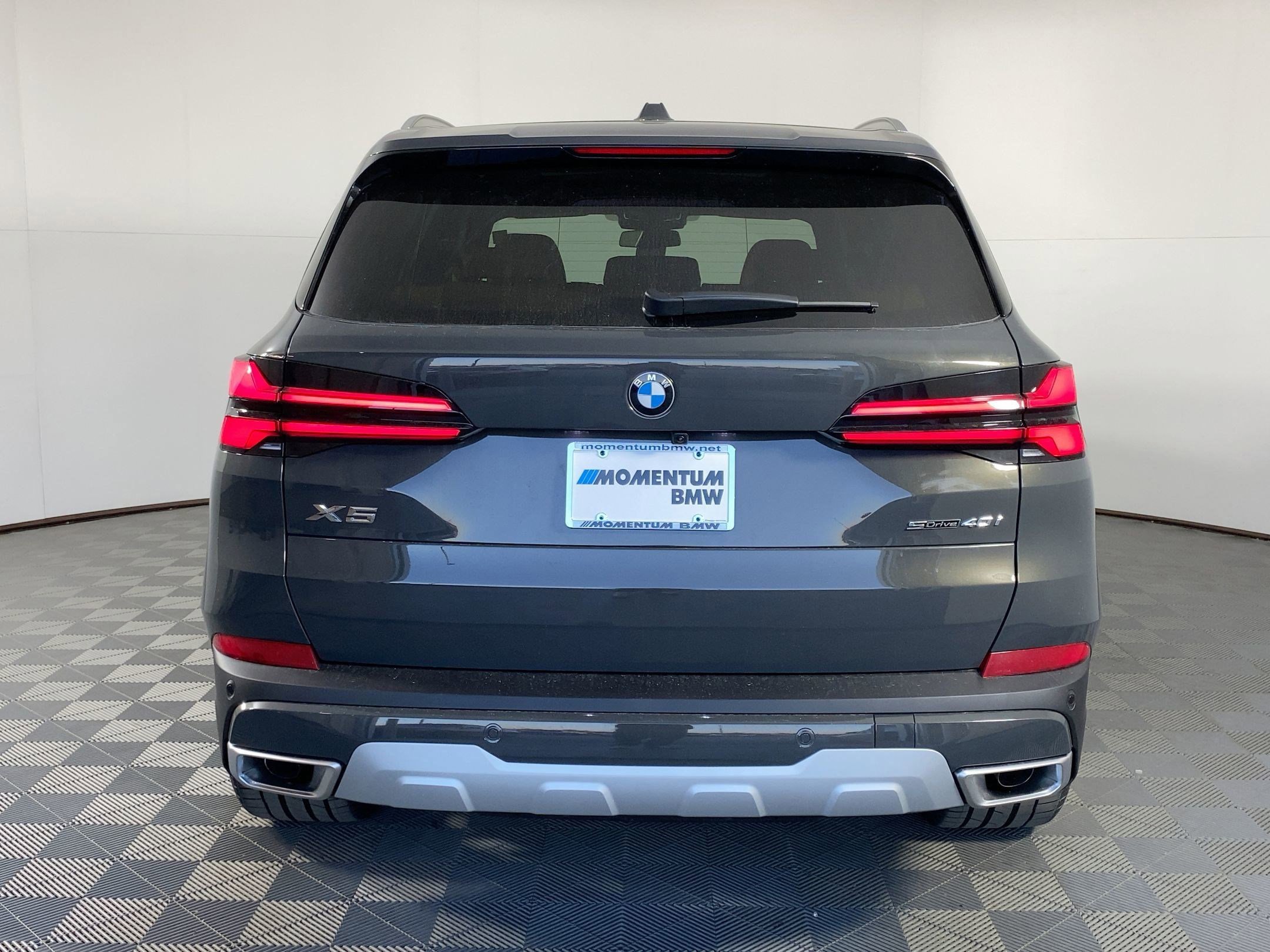 Used 2026 BMW X5 sDrive40i w/ Climate Comfort Package image 8