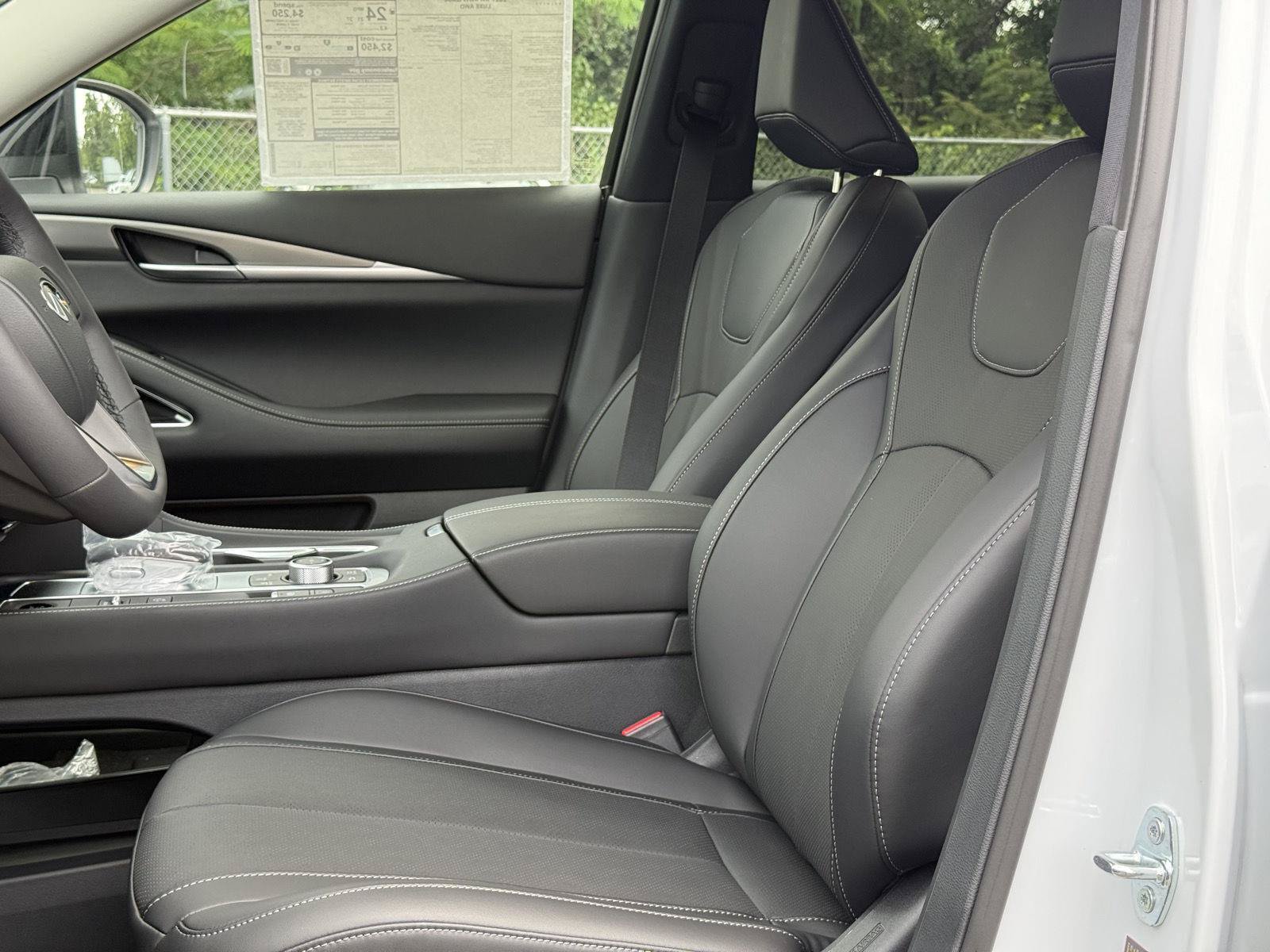 New 2027 INFINITI QX60 Luxe w/ Cargo Package AWD/4WD image 17