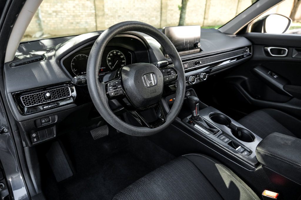 Used 2022 Honda Civic LX image 25