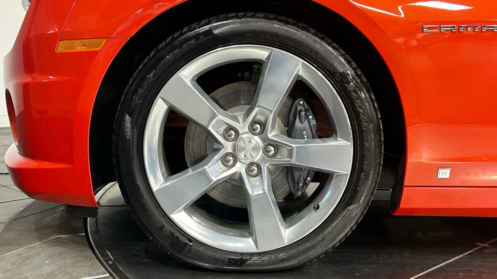 Used 2010 Chevrolet Camaro SS w/ Interior Accent Trim Package RWD image 20