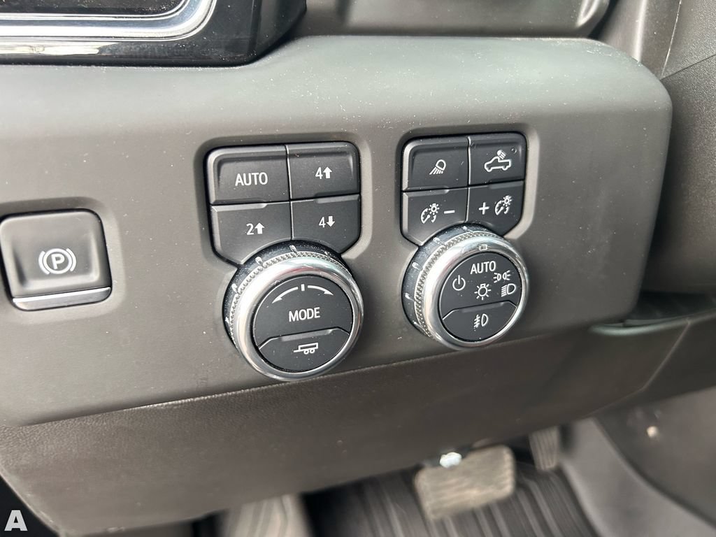 Used 2025 GMC Sierra 1500 Denali Ultimate AWD/4WD image 28