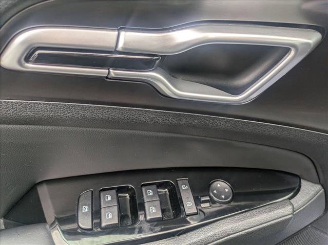 Used 2023 Kia Sportage EX image 10