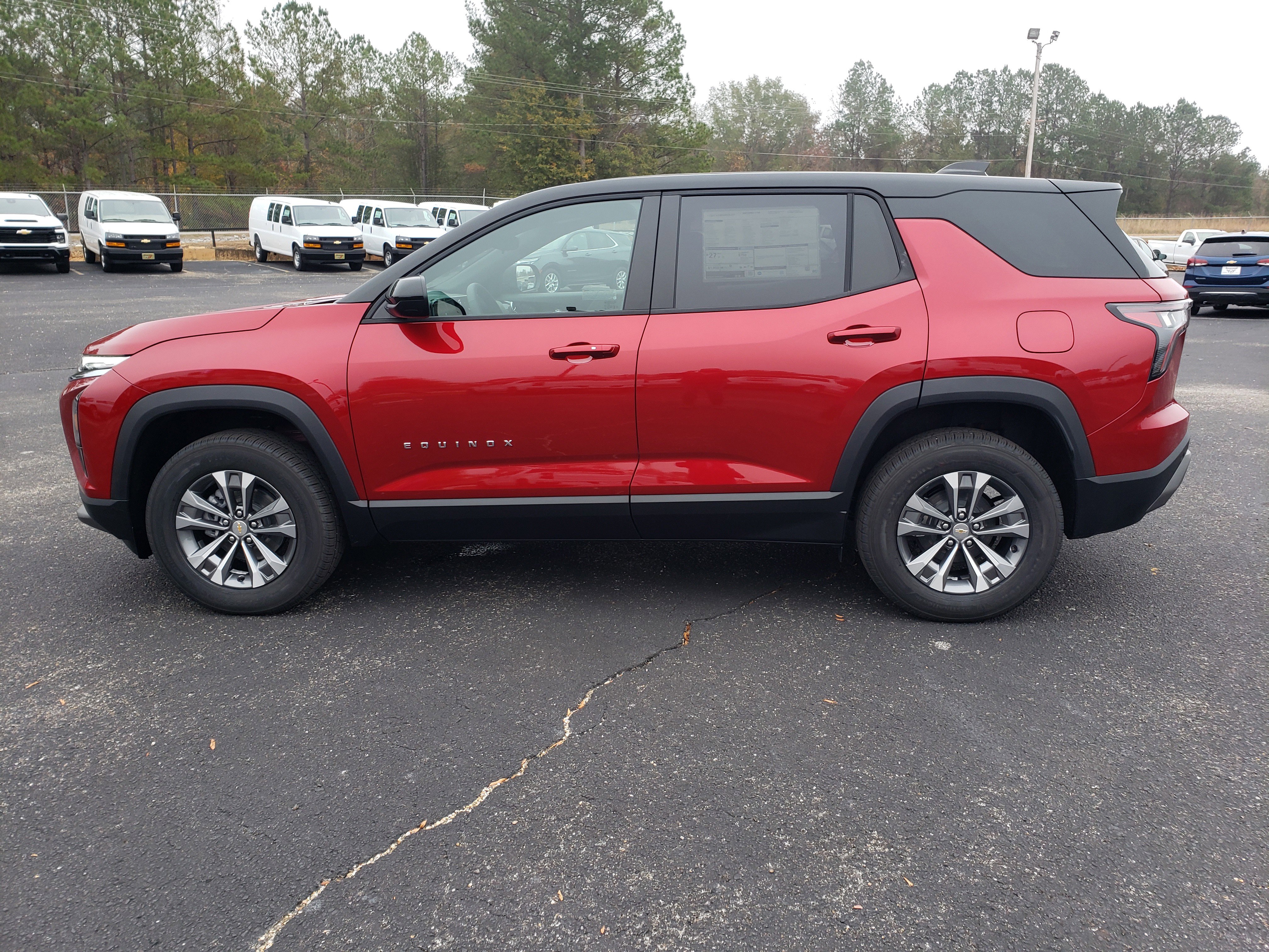 New 2026 Chevrolet Equinox LT image 6