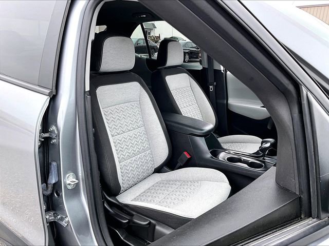 Used 2024 Chevrolet Equinox LS w/ LS Convenience Package image 11